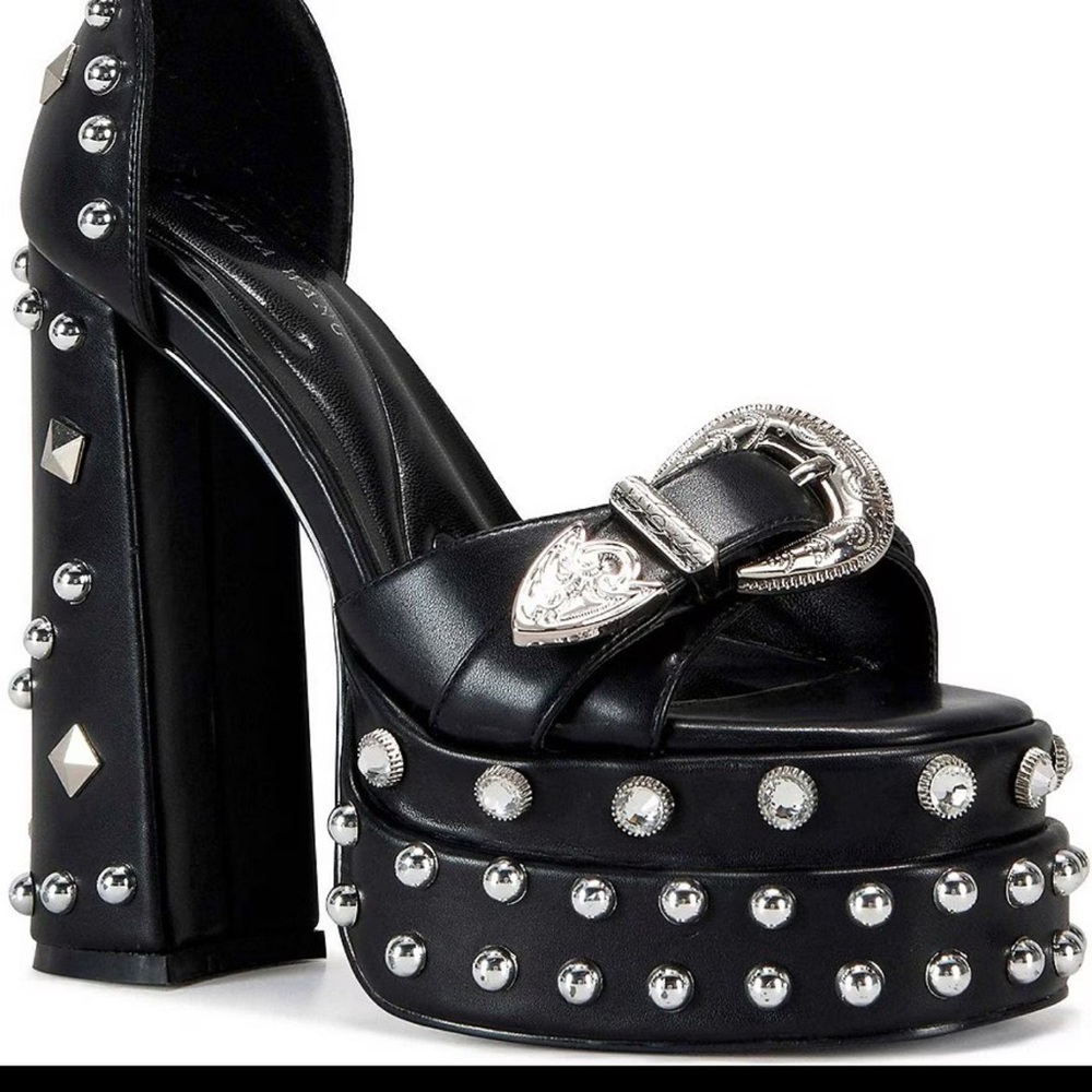 Azalea Wang Platforms